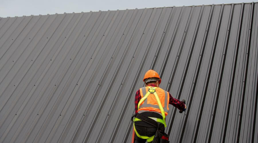 Professional metal roof installation services in Cathedral City, CA